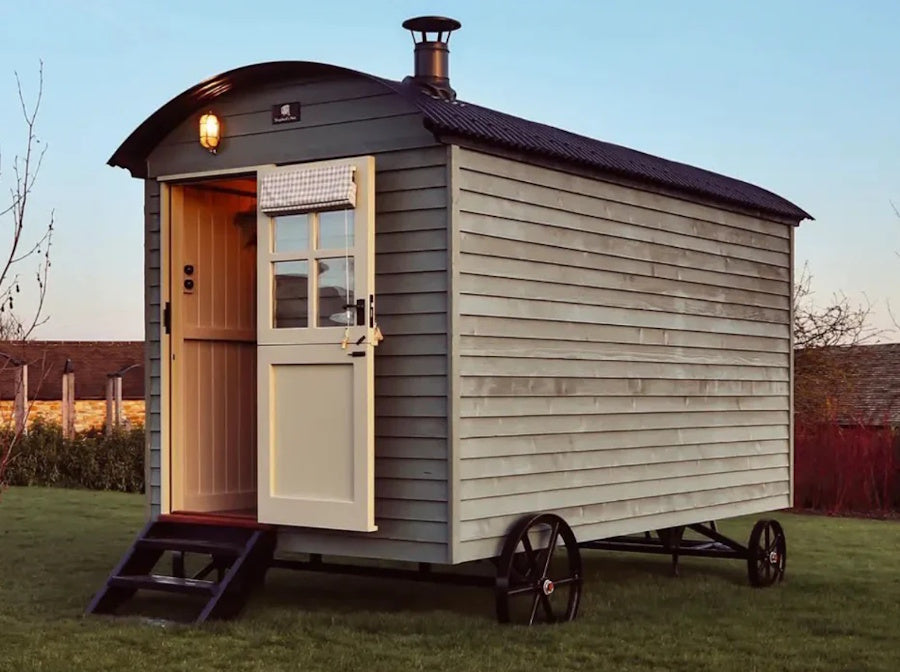 Standard Shepherd Hut Bundle With Stable Doors