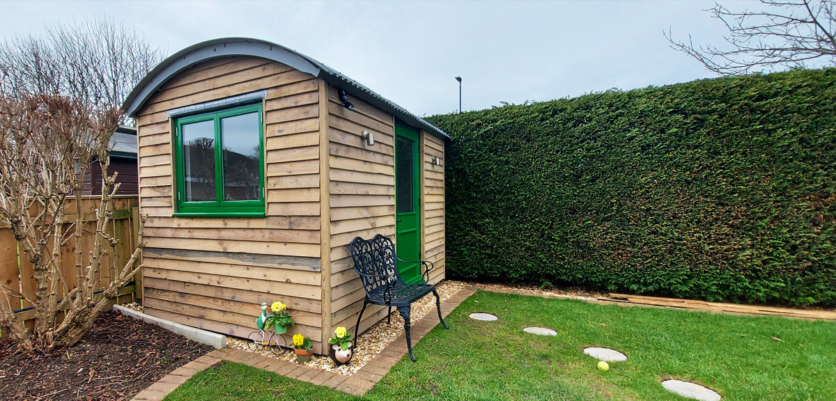 A garden office with a shepherd hut twist!