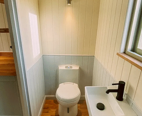 Shepherds Hut Interior - Bathroom