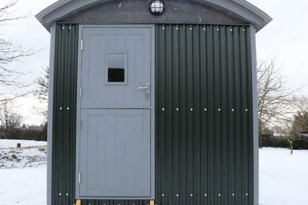 Shepherd Hut - Stable Door